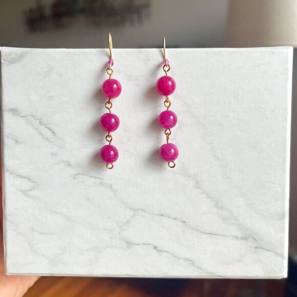 Fuschia Pink Round Marble Stone Bead Dangle Drop Earrings - Picture 2 of 5